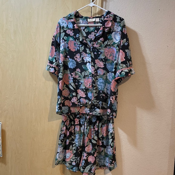 Victoria's Secret Other - Women Large 2PC Vintage Victoria Secret Pajama nightie Summer outfit